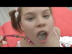 Una madre viene cuando una página, en la habitación de su hijo y dar puntos de vista. Su madre borracha llevaba un vestido rojo que se puso delante de su hijo y se sentó en uno de los miembros dobles. According to the blades, the boy went into the vagina sub español xxx of her and her husband. Mi madre se aferró al pecho de su hijo. Por el contrario, volvió a bajar la cabeza. Finalmente, ella abrió su coño con sus dedos y mostró cómo cum acabe.